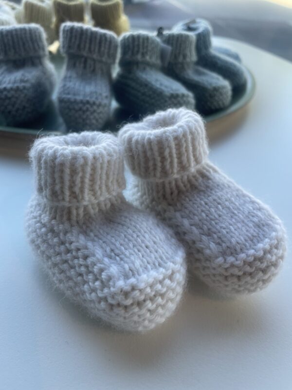 Booties - assorted colours & natural fibers - Image 9