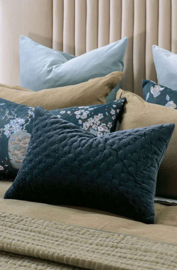 Mica Cushion 60x40cm - 2 colours - Image 2
