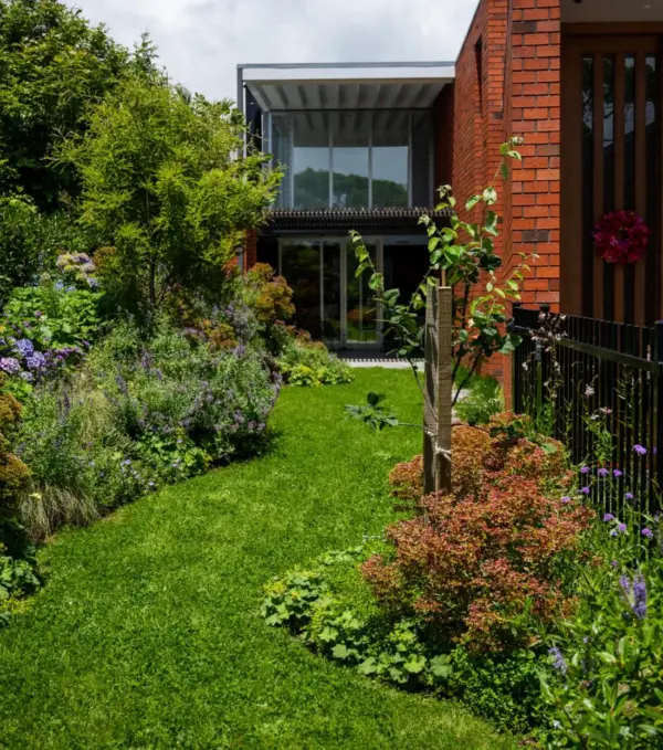 The Natural Garden - Image 4