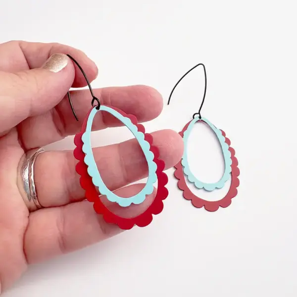 Earrings - midi double scallop hoops - 2 colours - Image 3
