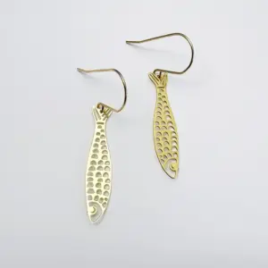 Earring - mini fishy - 2 colours