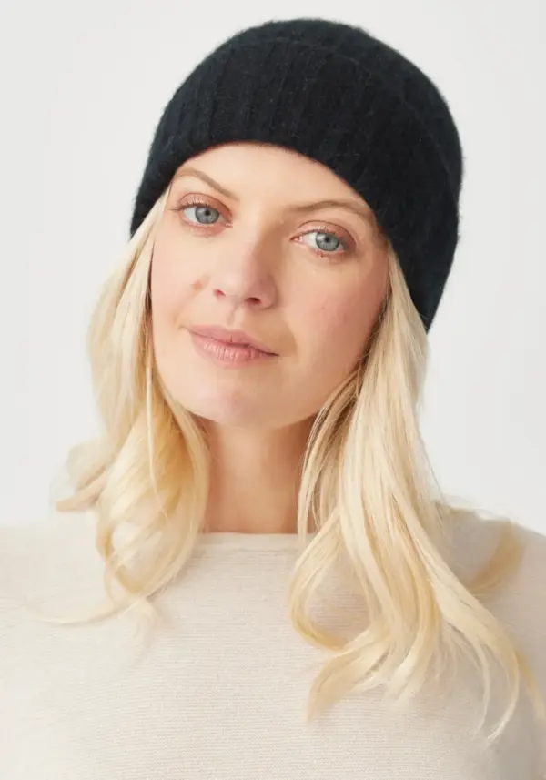 Rib Beanie - 2 colours - Image 4