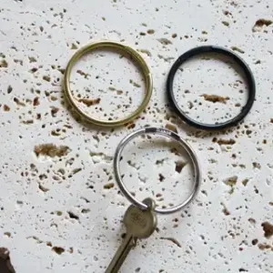 Diarge Round Keyring