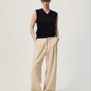 Gregory - Aero Cashmere Vest - Black