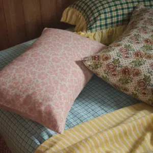 Society of Wanderers Muriel Pillowcase Set